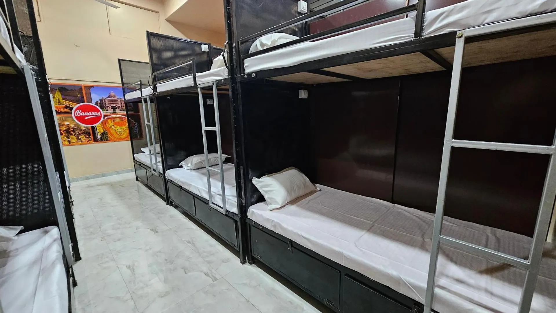 Sankat Mochan Homestay And Dormitory 瓦拉纳西