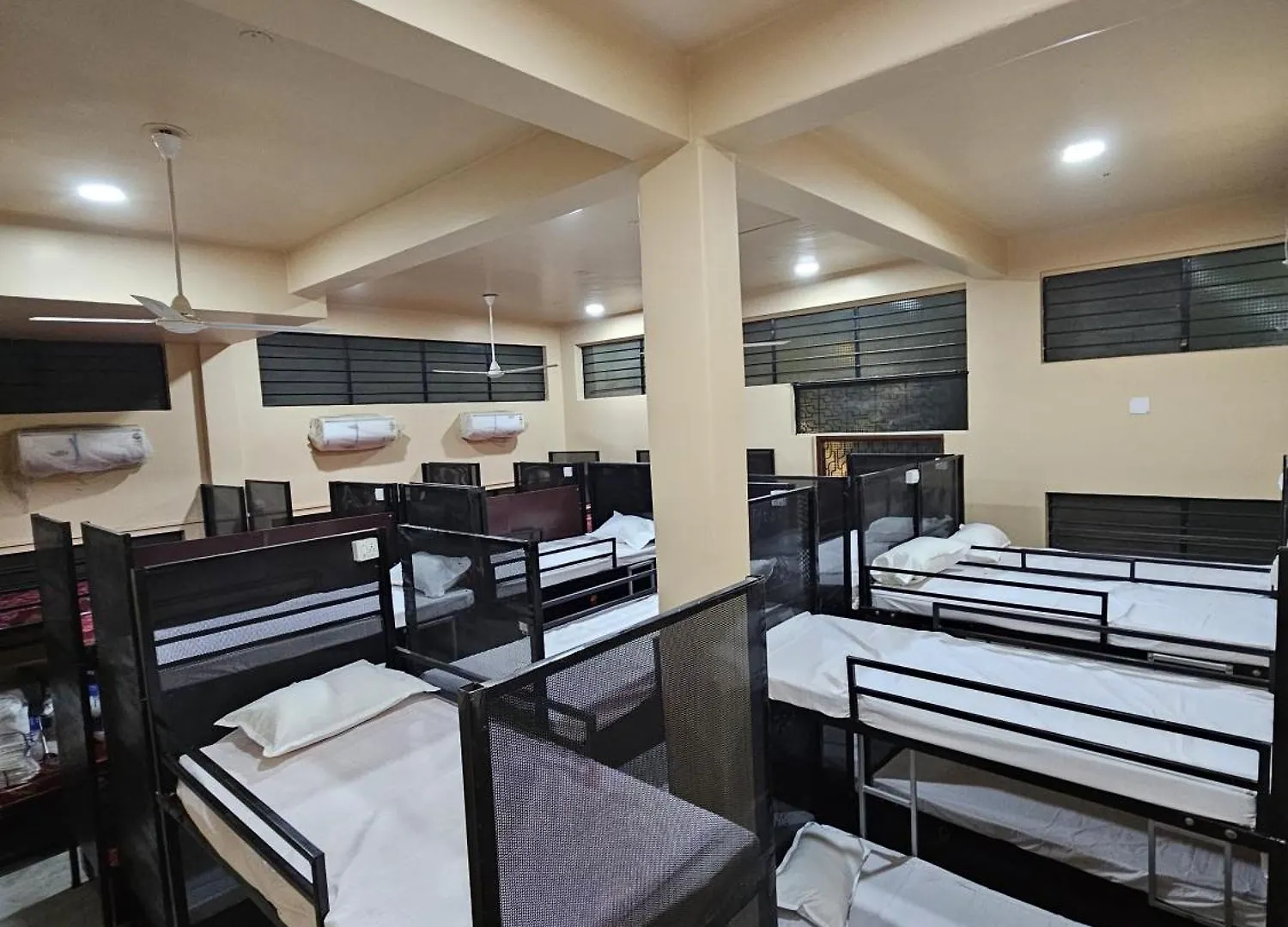 Sankat Mochan Homestay And Dormitory 瓦拉纳西